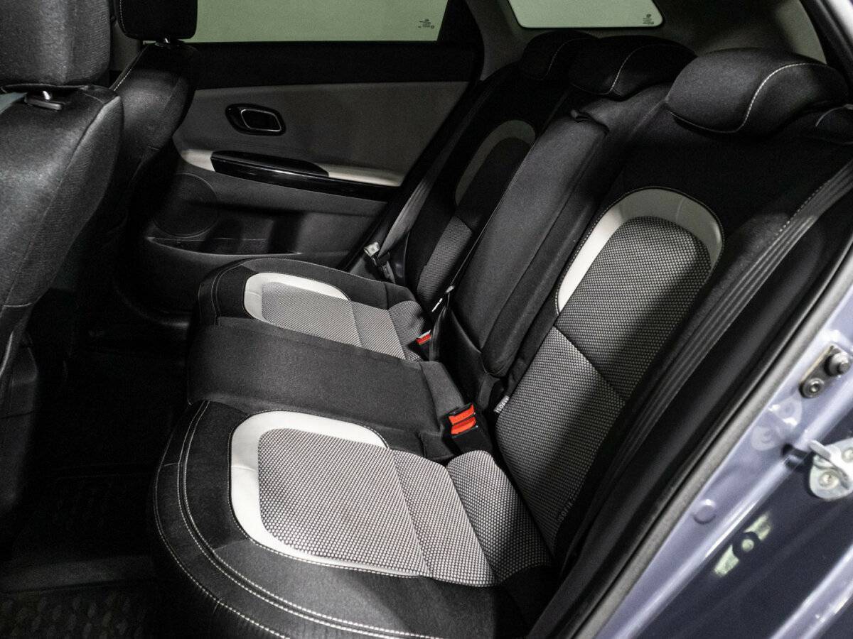 Купить Kia Ceed, 2017, 91 821 км.. Фото: #9