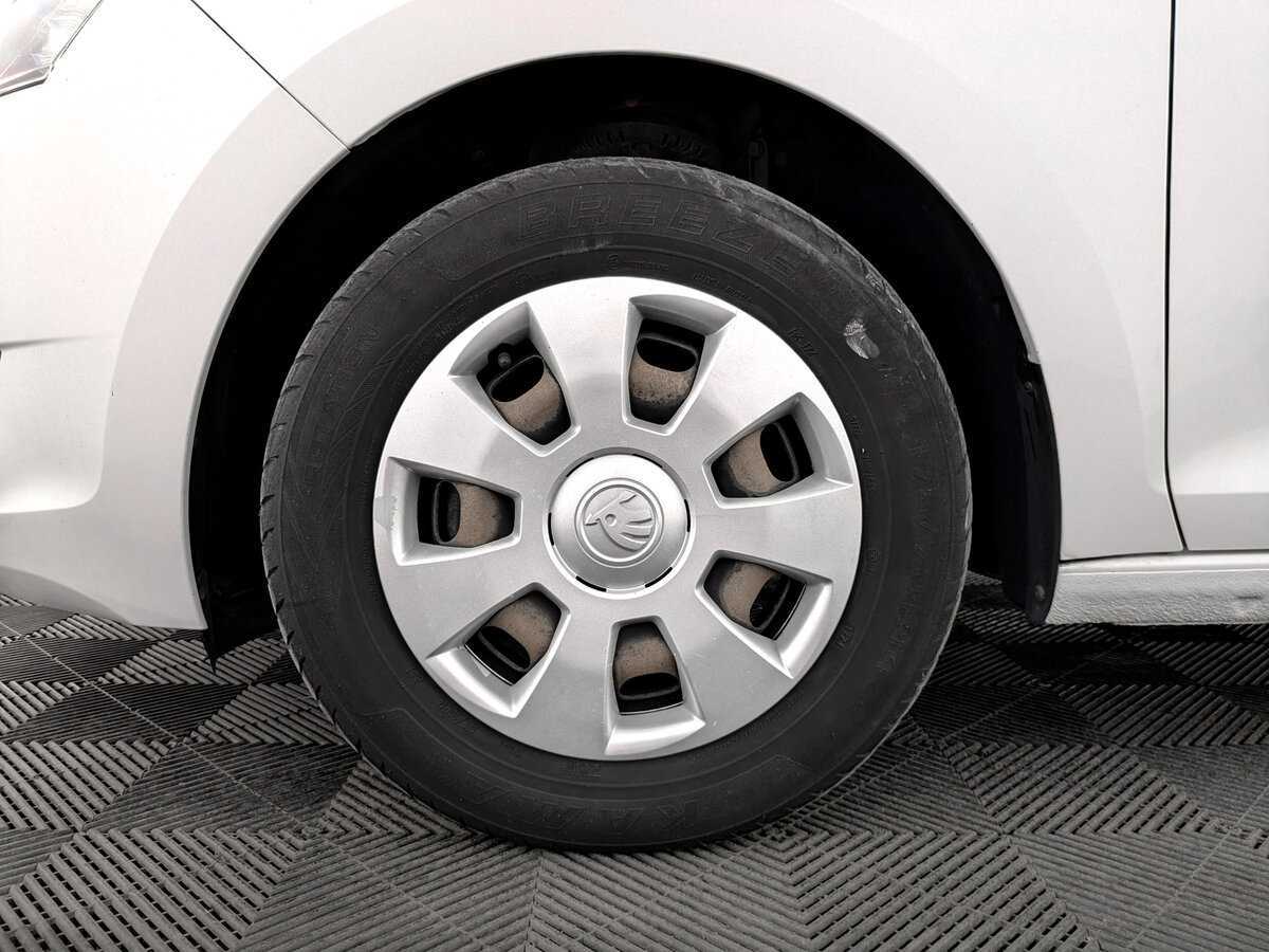 Купить Skoda Rapid, 2017, 180 415 км.. Фото: #17