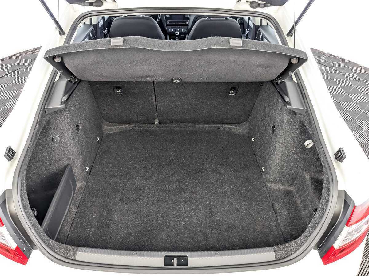 Купить Skoda Octavia, 2019, 146 821 км.. Фото: #9