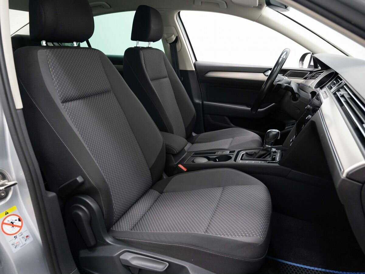 Купить Volkswagen Passat, 2017, 161 362 км.. Фото: #12