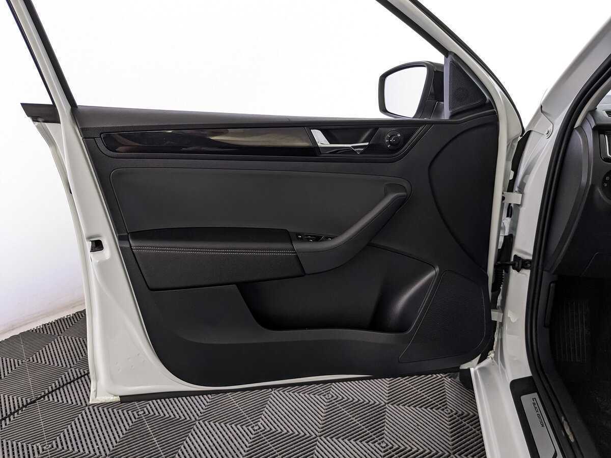 Купить Skoda Rapid, 2019, 82 706 км.. Фото: #14