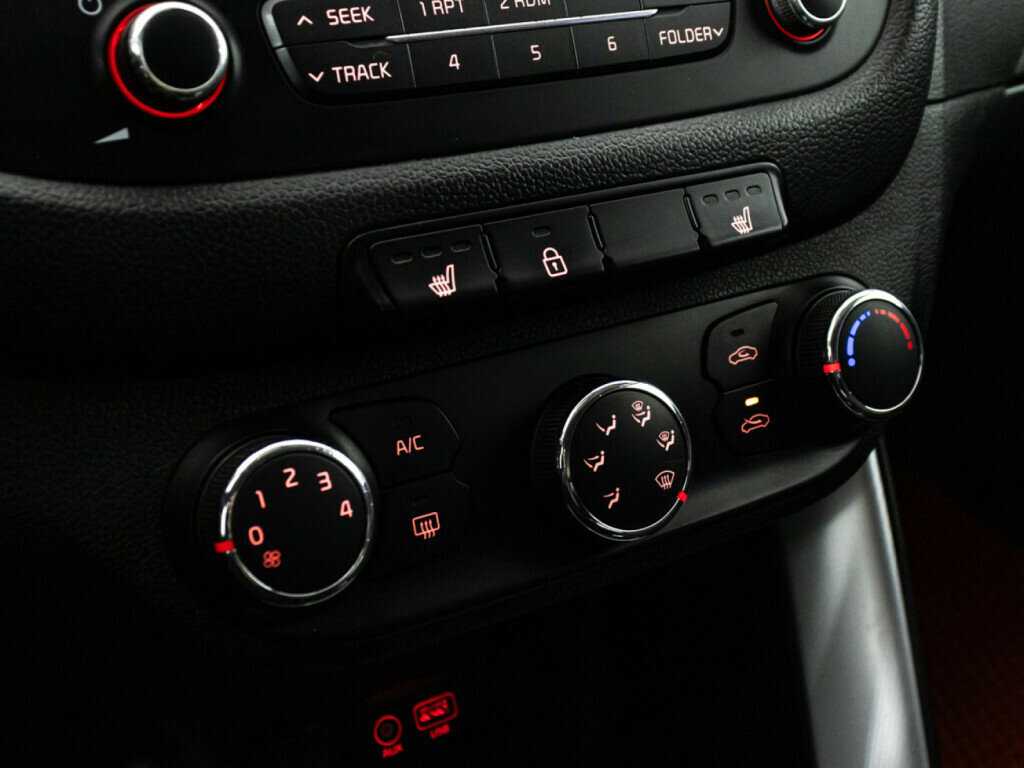 Купить Kia Ceed, 2015, 221 767 км.. Фото: #14