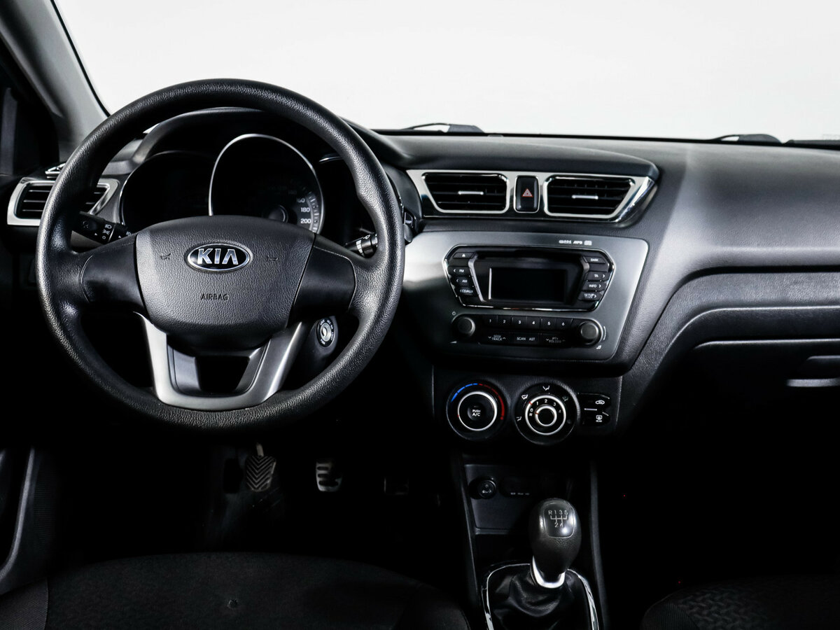 Купить Kia Rio, 2013, 182 254 км.. Фото: #9