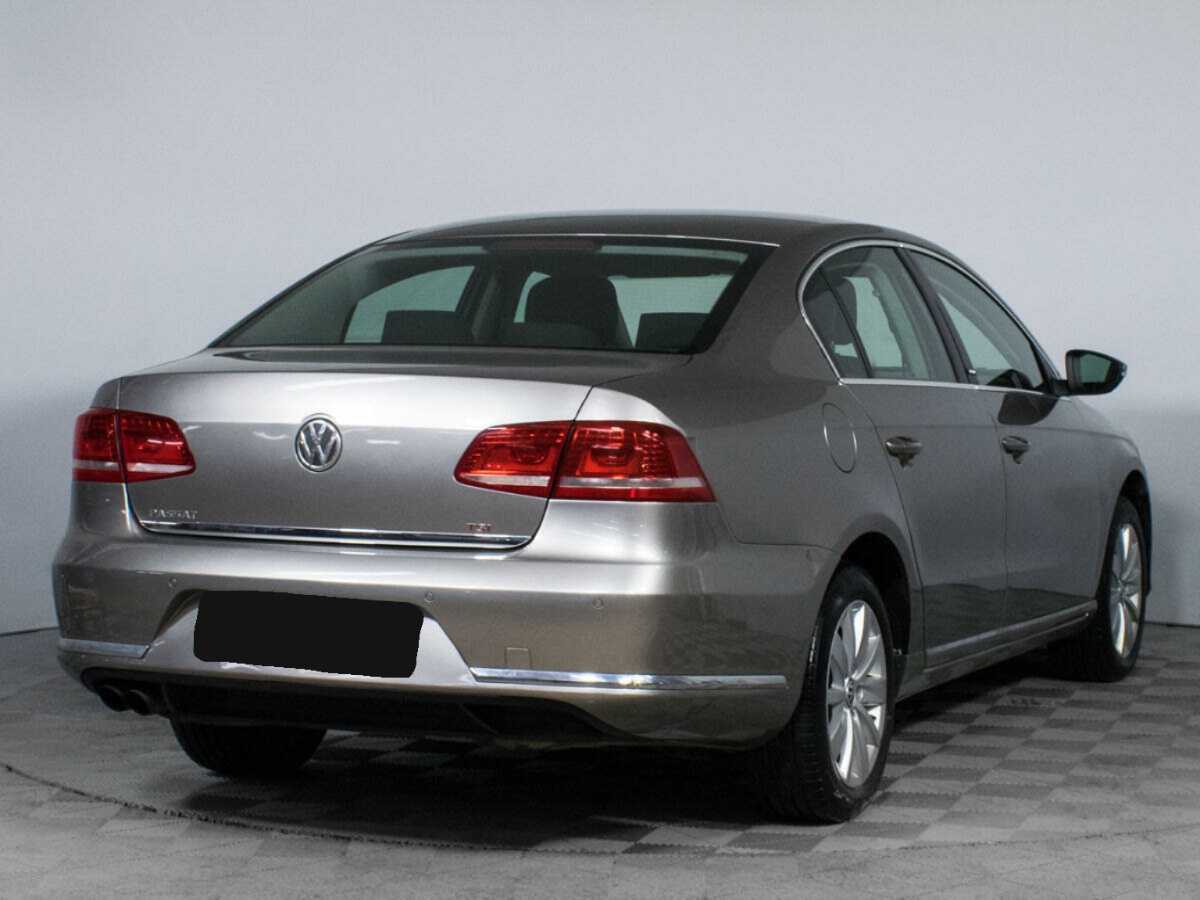 Купить Volkswagen Passat, 2012, 209 747 км.. Фото: #4