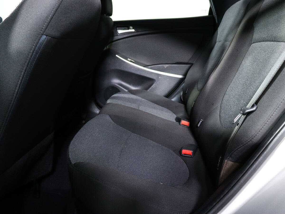 Купить Hyundai Solaris, 2013, 206 565 км.. Фото: #9