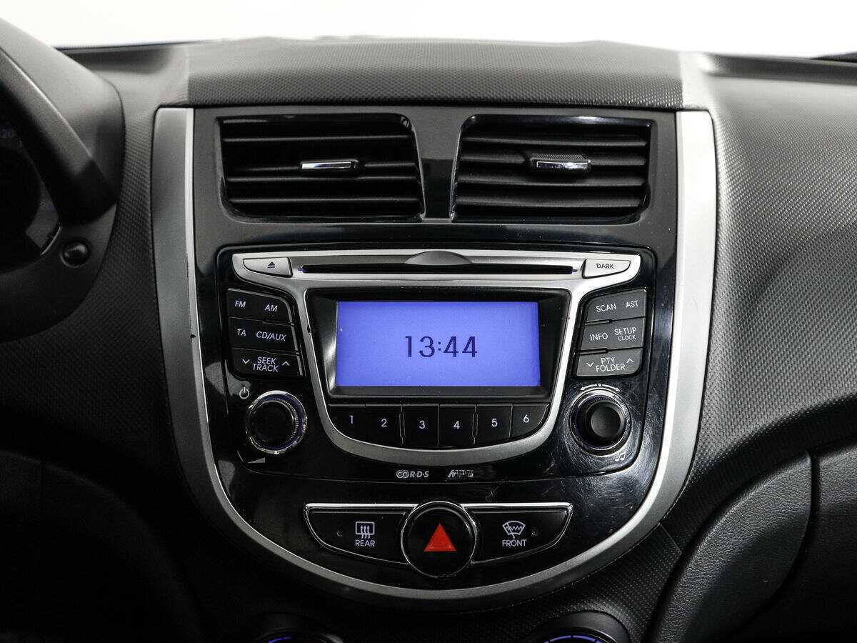 Купить Hyundai Solaris, 2013, 281 500 км.. Фото: #12