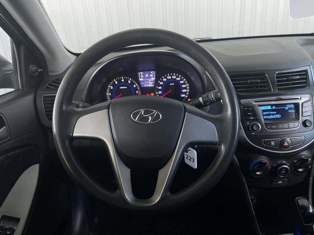 Купить Hyundai Solaris, 2016, 177 203 км.. Фото: #9