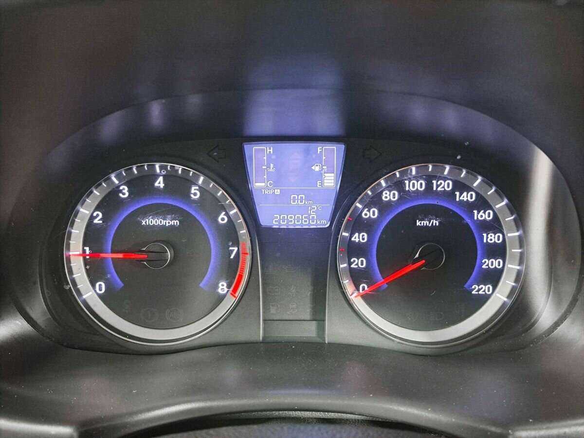 Купить Hyundai Solaris, 2016, 209 000 км.. Фото: #8