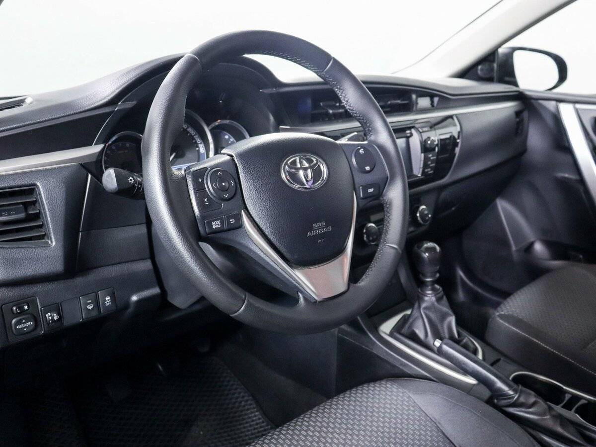 Купить Toyota Corolla, 2014, 147 526 км.. Фото: #10