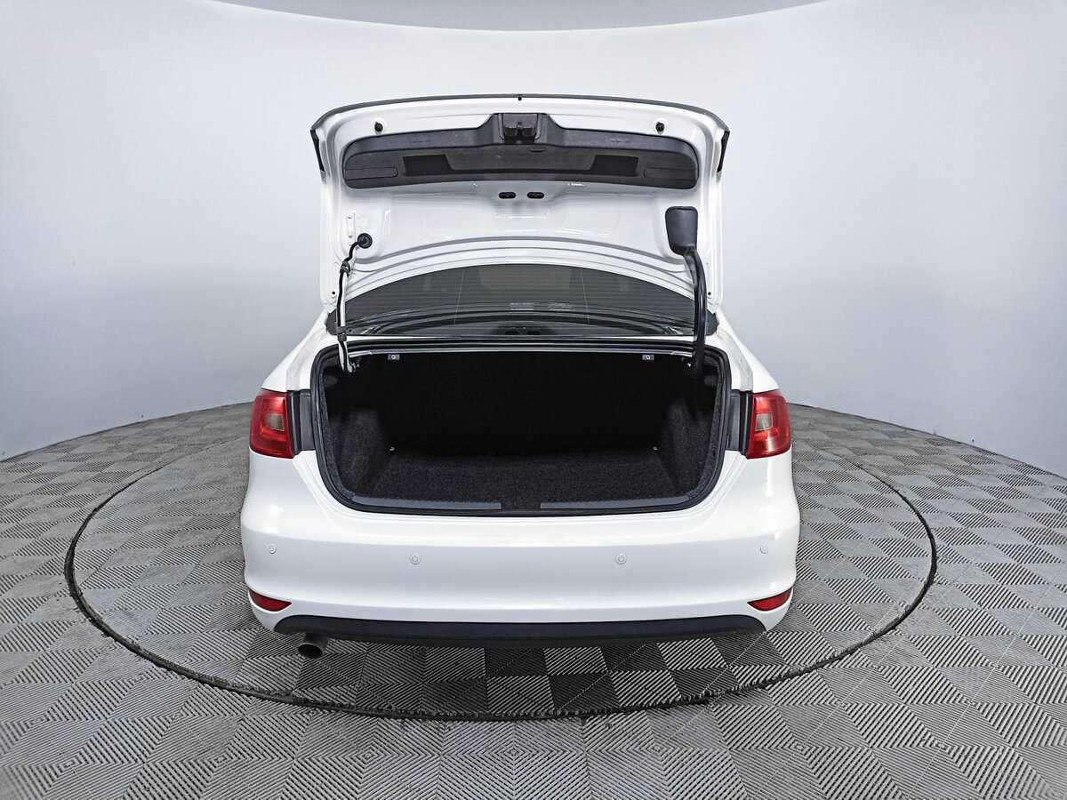 Купить Volkswagen Jetta, 2014, 192 505 км.. Фото: #9