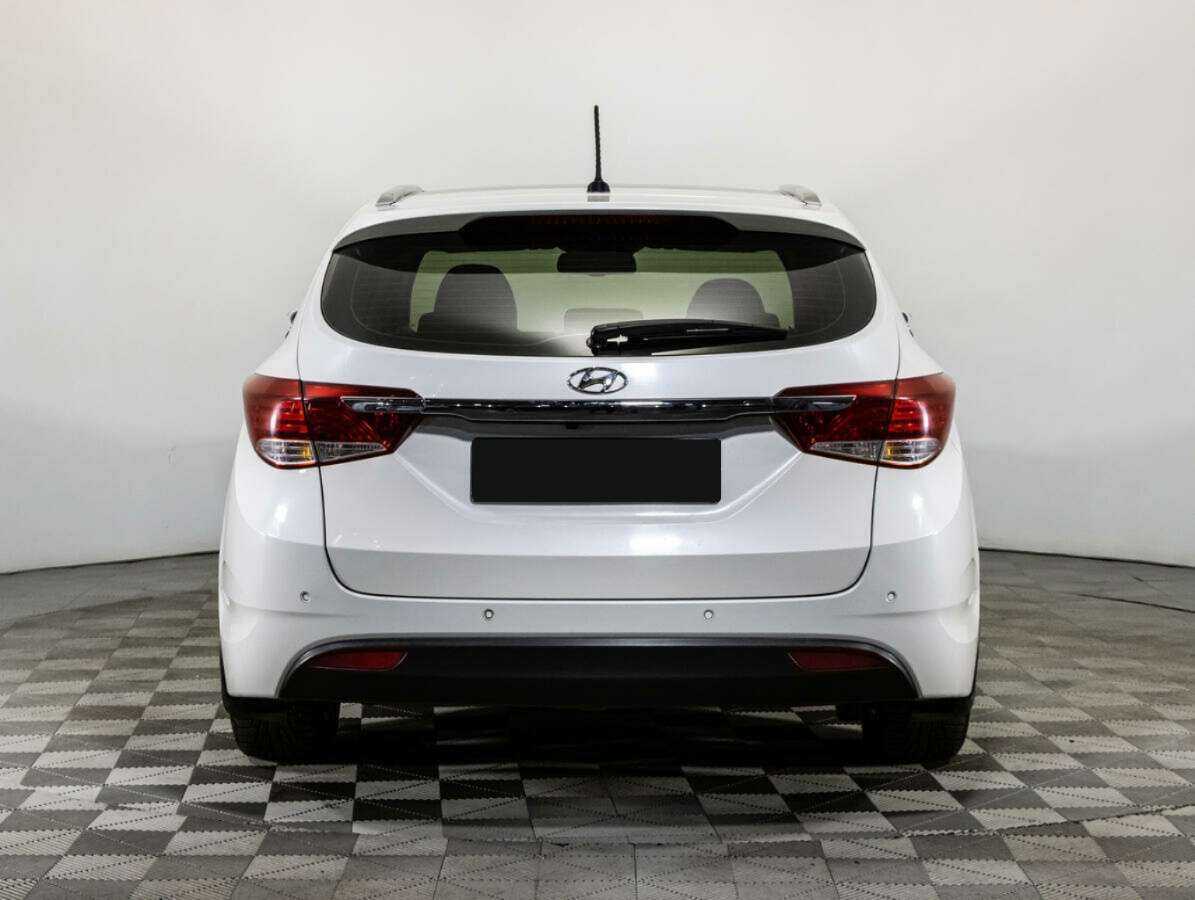 Купить Hyundai i40, 2014, 161 546 км.. Фото: #4