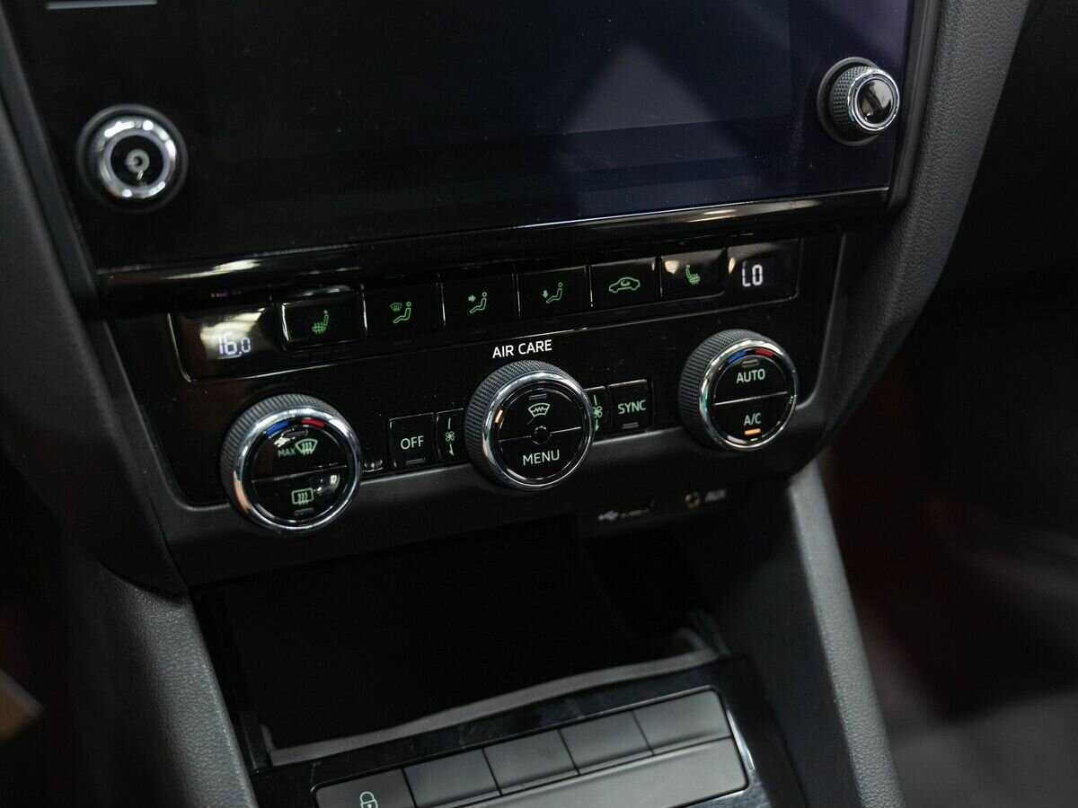 Купить Skoda Octavia, 2017, 202 064 км.. Фото: #17