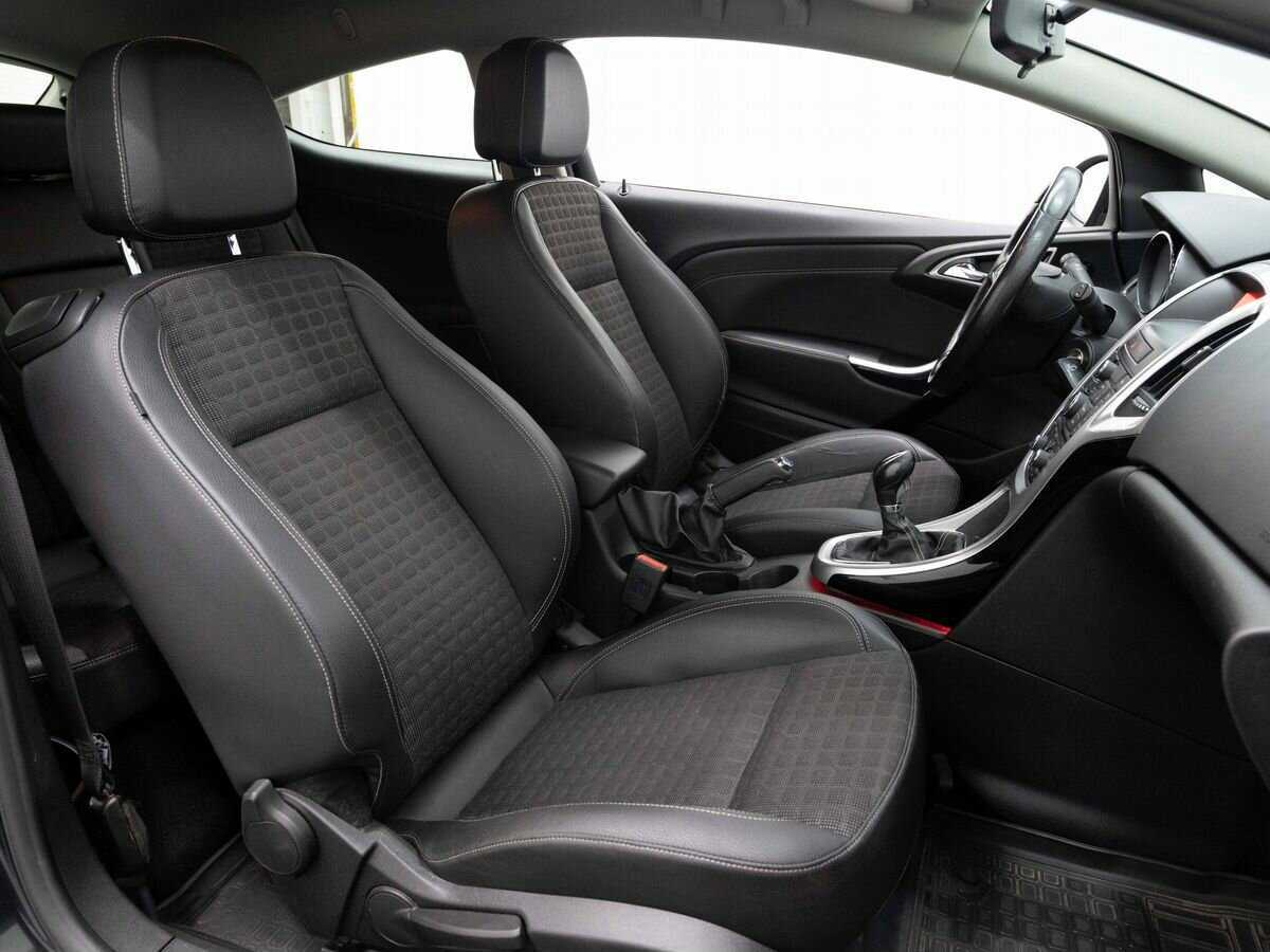 Купить Opel Astra, 2013, 209 300 км.. Фото: #11