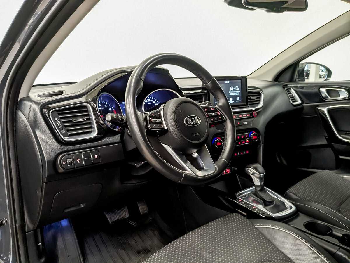 Купить Kia Ceed, 2019, 92 000 км.. Фото: #15