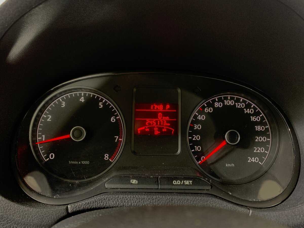 Купить Volkswagen Polo, 2013, 245 169 км.. Фото: #14