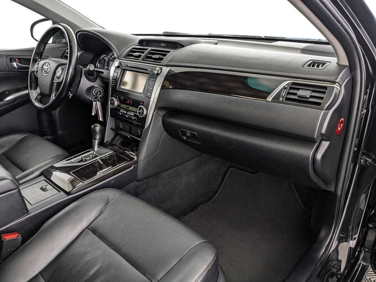 Купить Toyota Camry, 2014, 243 585 км.. Фото: #8