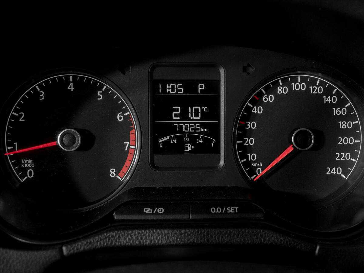 Купить Volkswagen Polo, 2017, 77 025 км.. Фото: #10