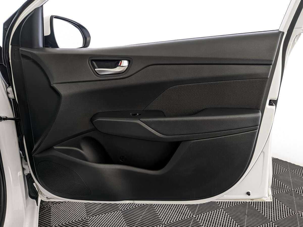 Купить Hyundai Solaris, 2022, 24 933 км.. Фото: #20