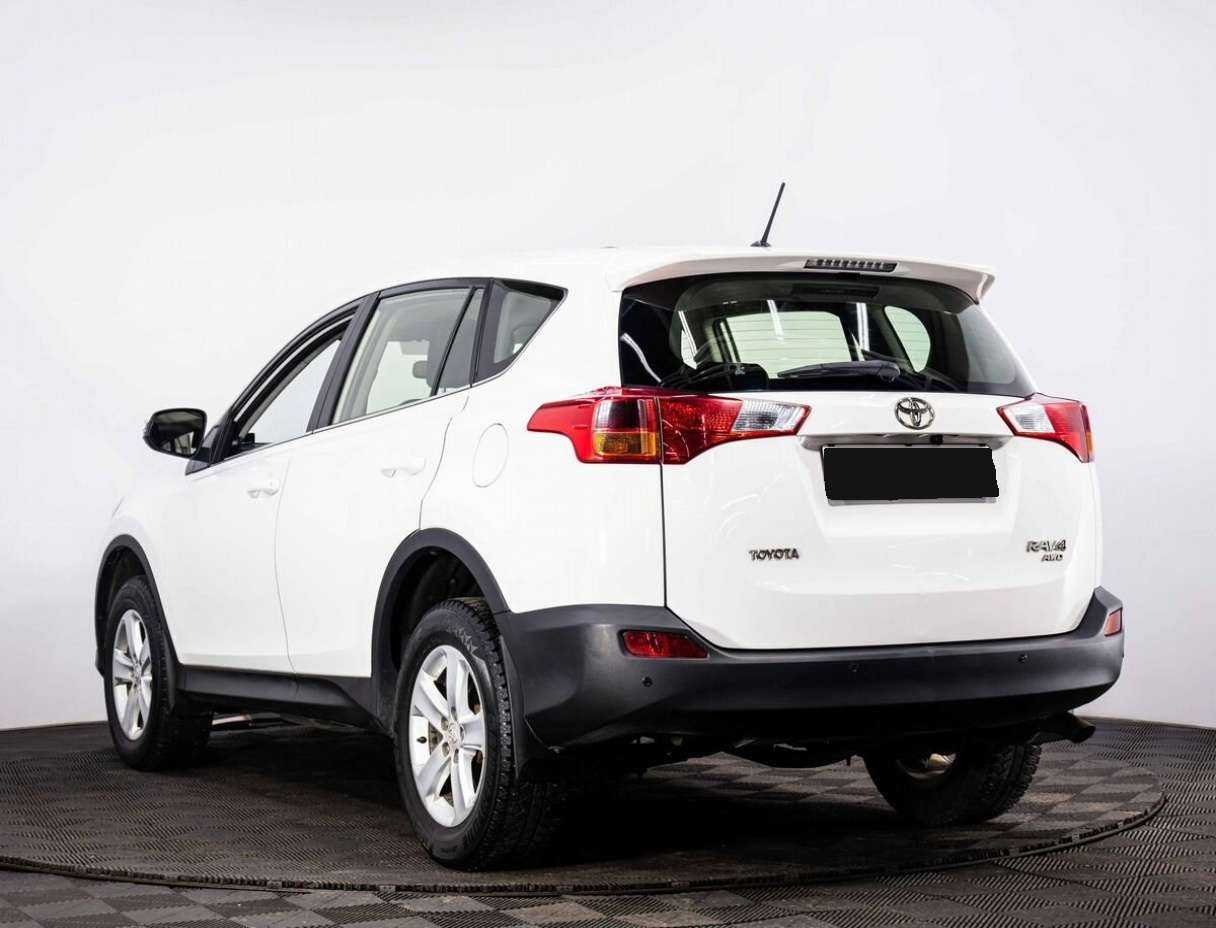 Купить Toyota RAV4, 2013, 133 185 км.. Фото: #3