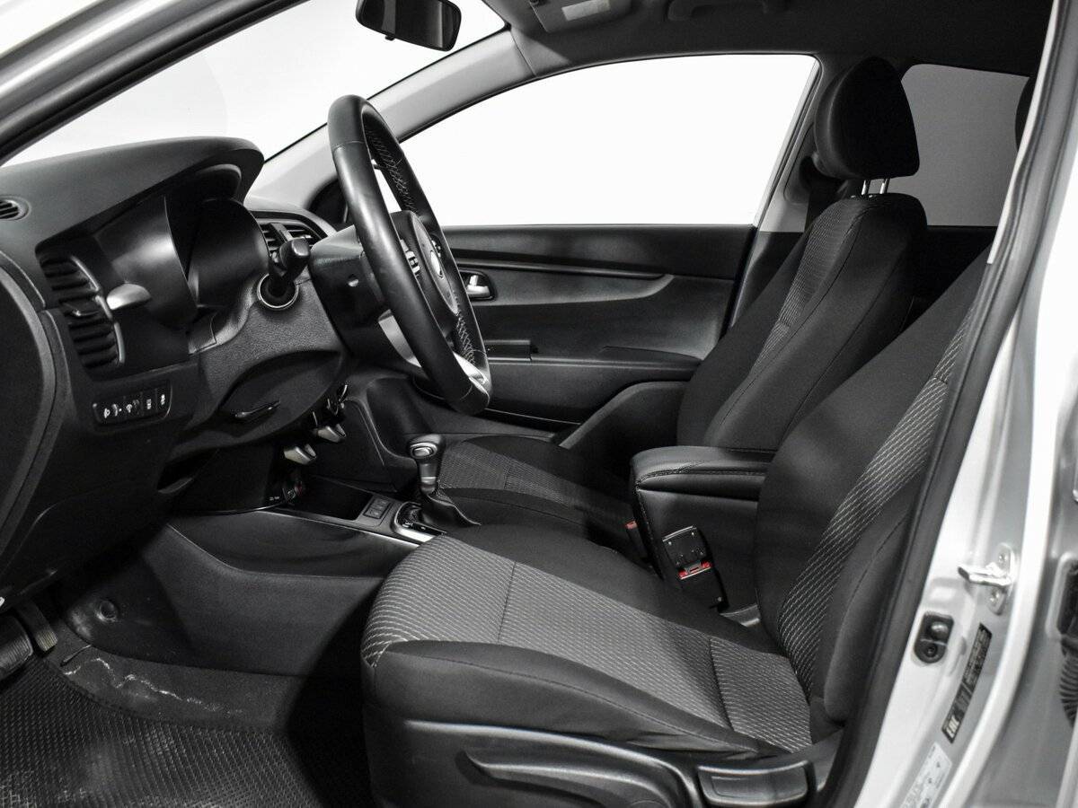 Купить Kia Rio, 2020, 72 674 км.. Фото: #9