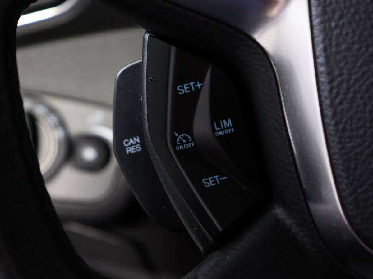 Купить Ford Kuga, 2013, 130 282 км.. Фото: #13