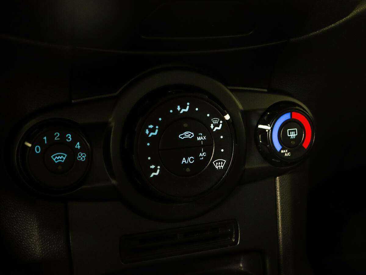 Купить Ford Fiesta, 2017, 55 000 км.. Фото: #16