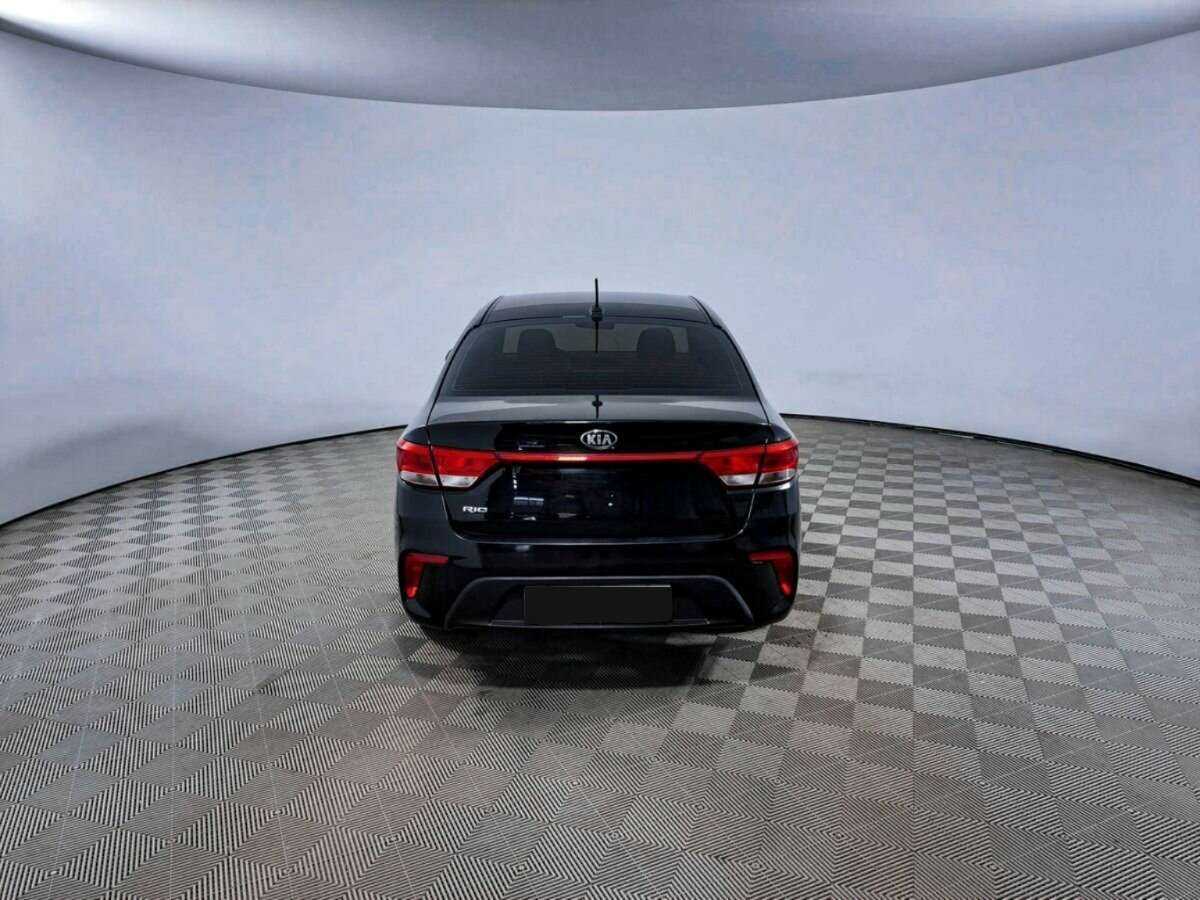 Купить Kia Rio, 2017, 112 813 км.. Фото: #5