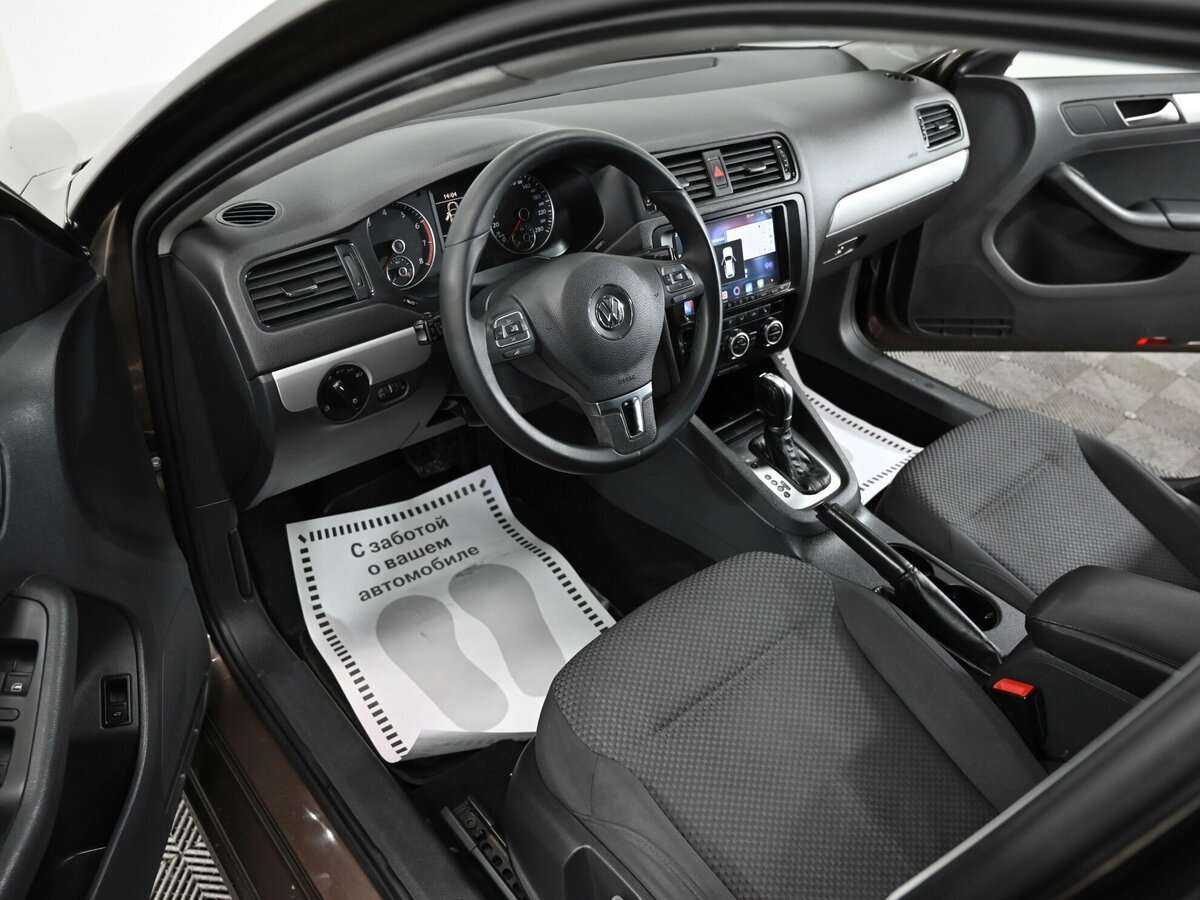 Купить Volkswagen Jetta, 2013, 119 000 км.. Фото: #4