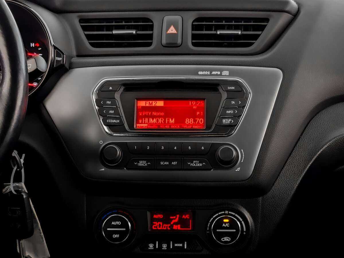 Купить Kia Rio, 2014, 43 917 км.. Фото: #12