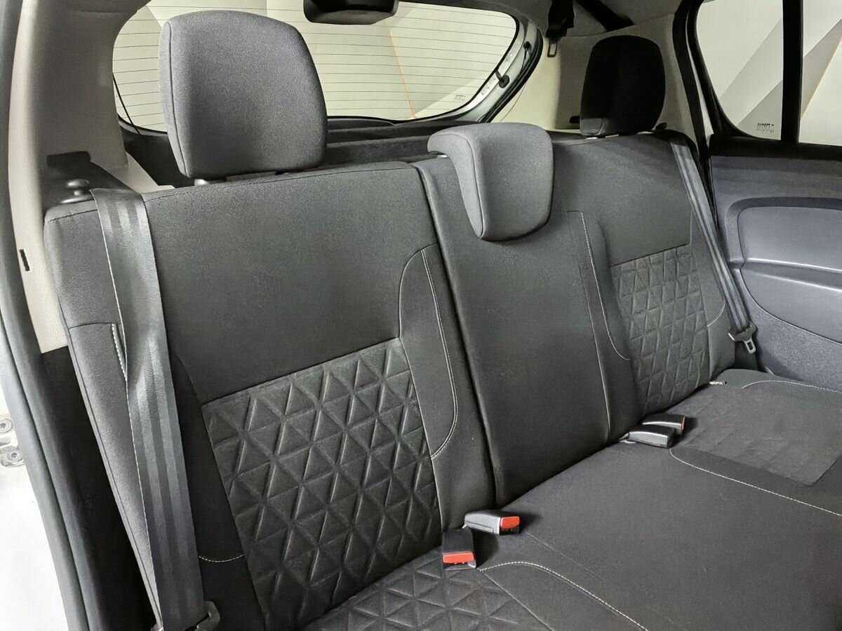 Купить Renault Sandero, 2017, 98 332 км.. Фото: #12