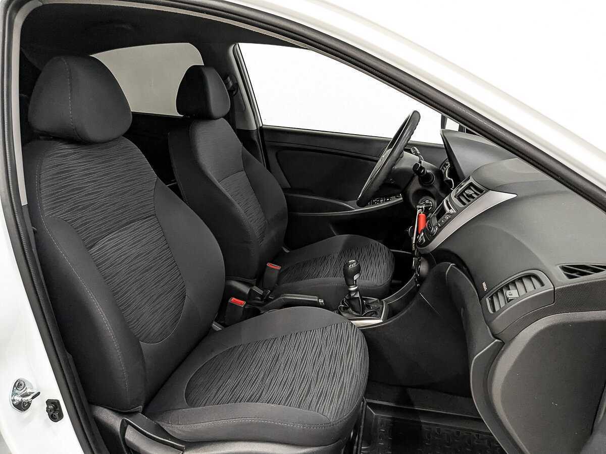 Купить Hyundai Solaris, 2015, 90 379 км.. Фото: #21