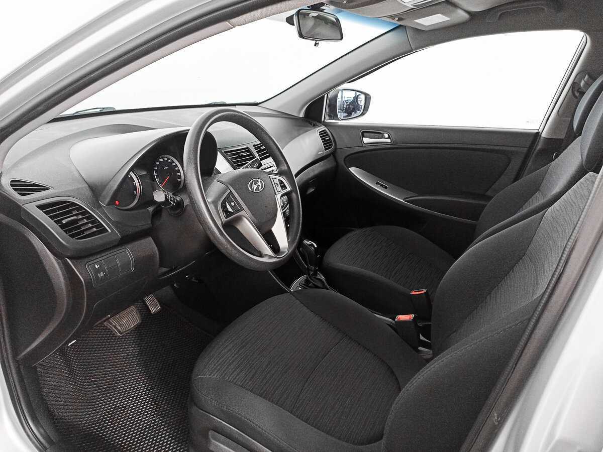 Купить Hyundai Solaris, 2015, 62 669 км.. Фото: #11