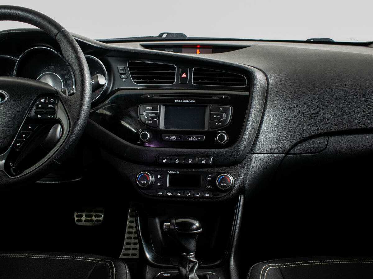Купить Kia Ceed, 2014, 224 105 км.. Фото: #8