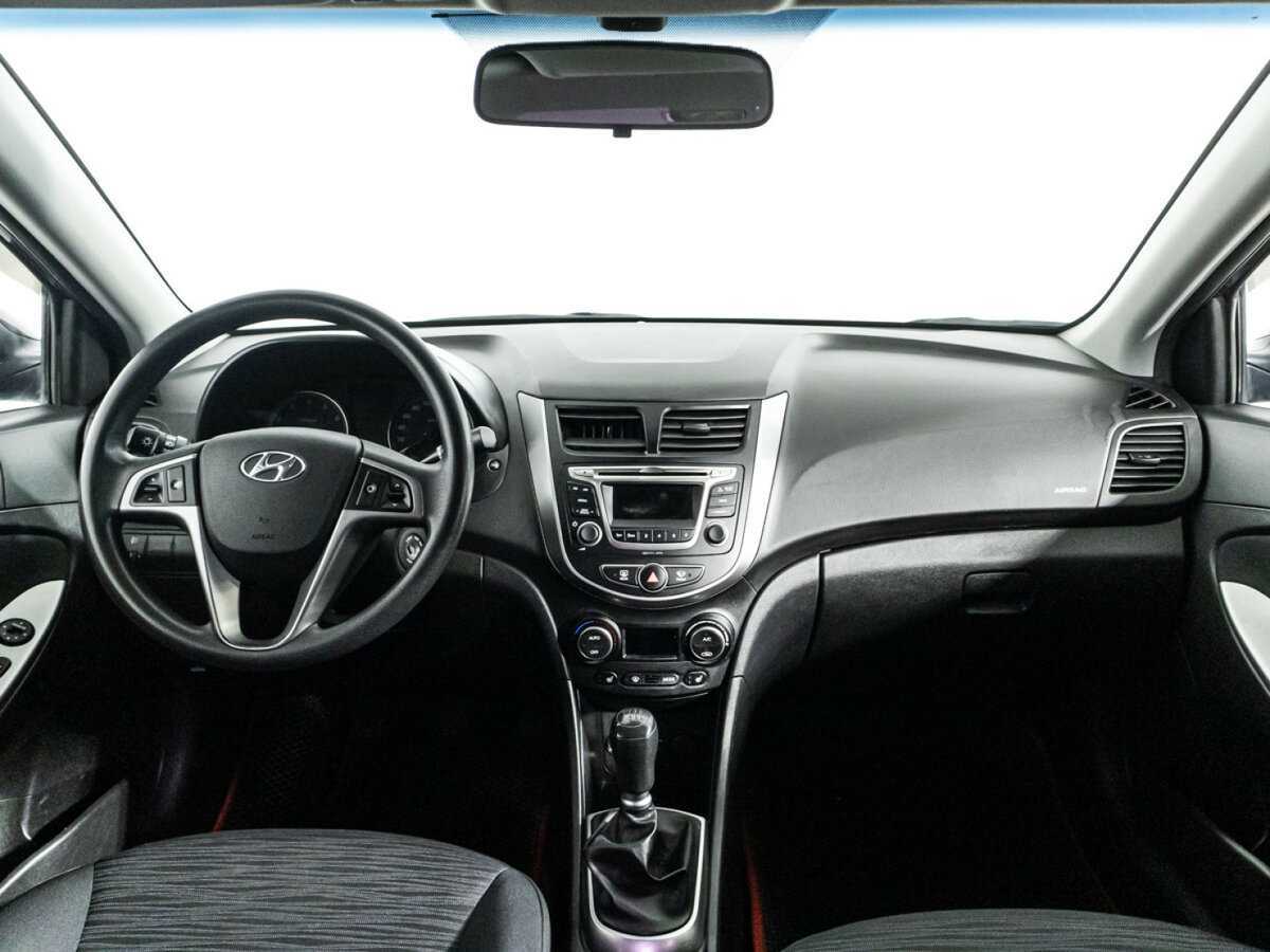 Купить Hyundai Solaris, 2016, 112 384 км.. Фото: #12