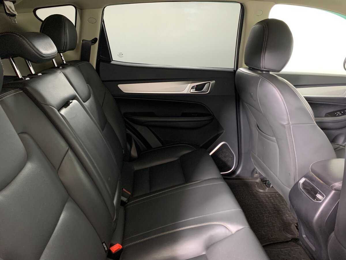 Купить Geely Emgrand X7, 2020, 196 245 км.. Фото: #17