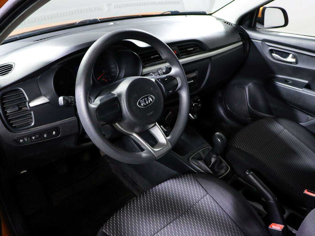 Купить Kia Rio, 2017, 54 282 км.. Фото: #11