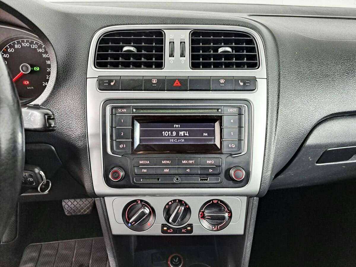 Купить Volkswagen Polo, 2013, 170 500 км.. Фото: #10