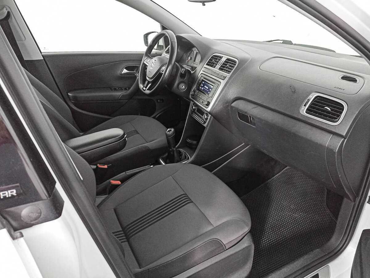 Купить Volkswagen Polo, 2017, 168 939 км.. Фото: #8