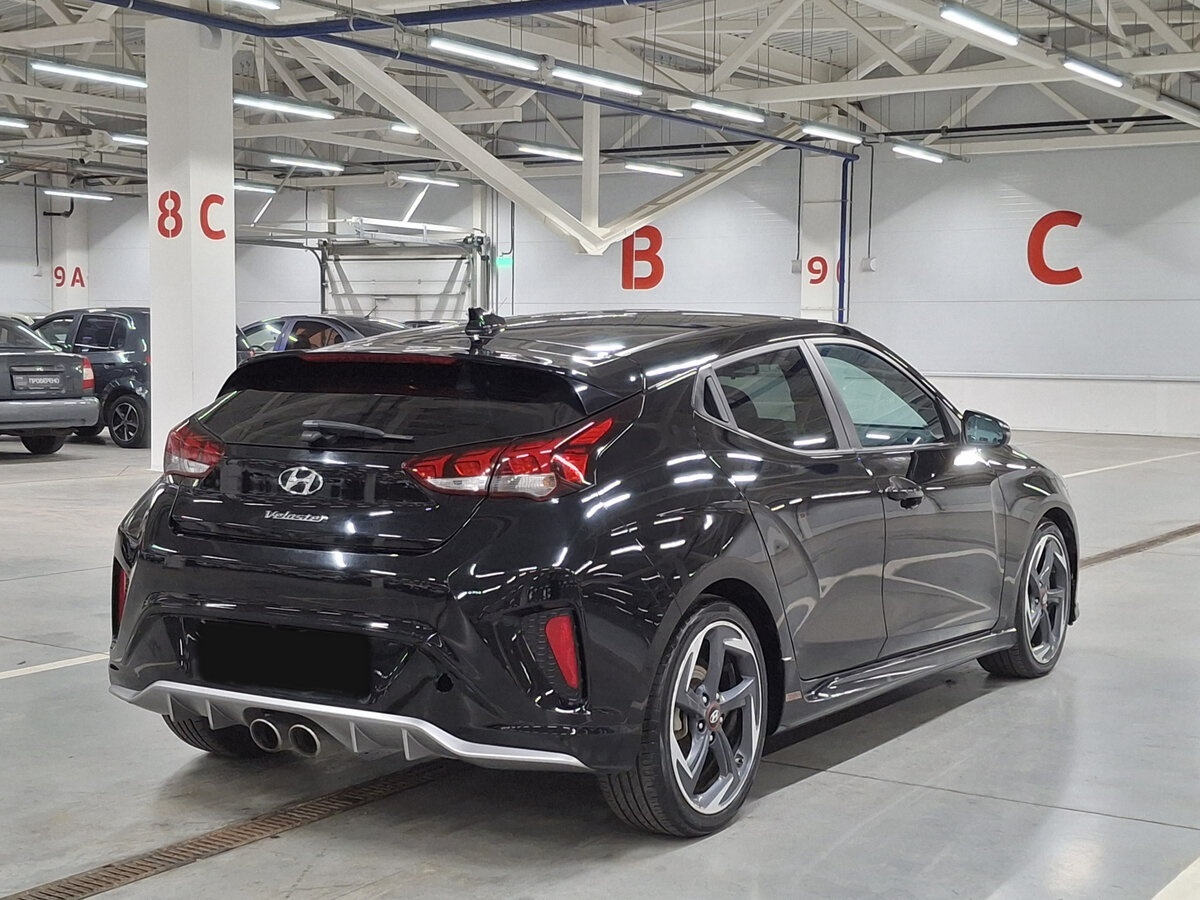 Купить Hyundai Veloster, 2019, 108 721 км.. Фото: #4