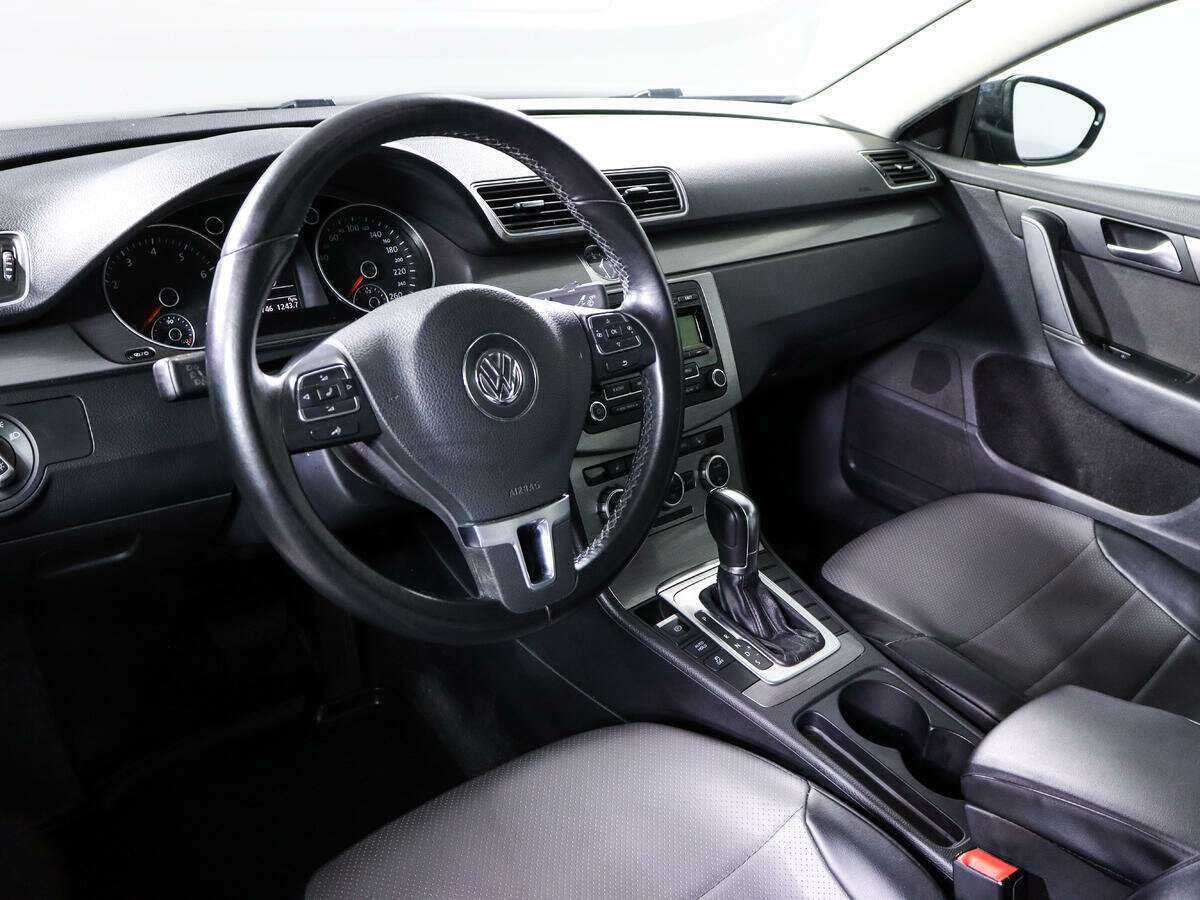 Купить Volkswagen Passat, 2014, 102 744 км.. Фото: #11