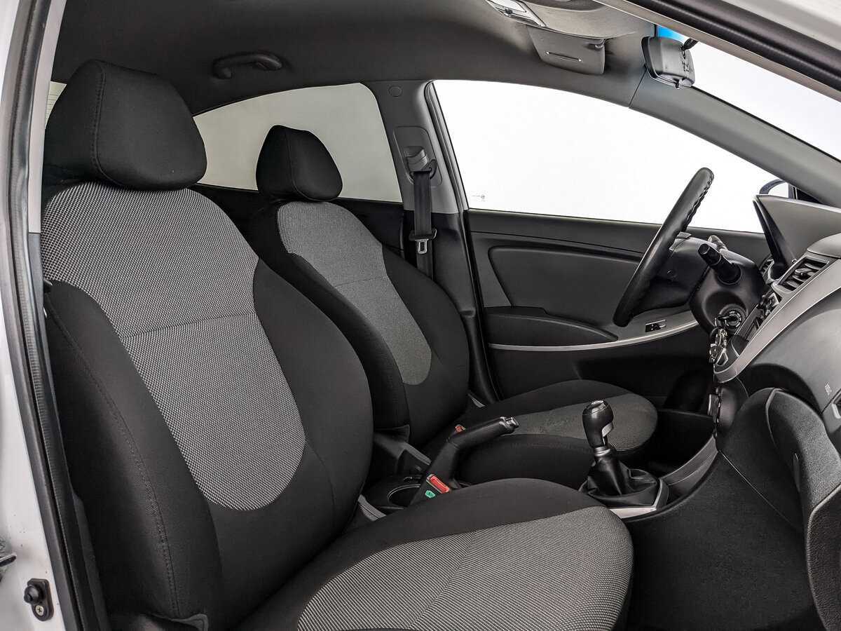 Купить Hyundai Solaris, 2014, 136 288 км.. Фото: #19