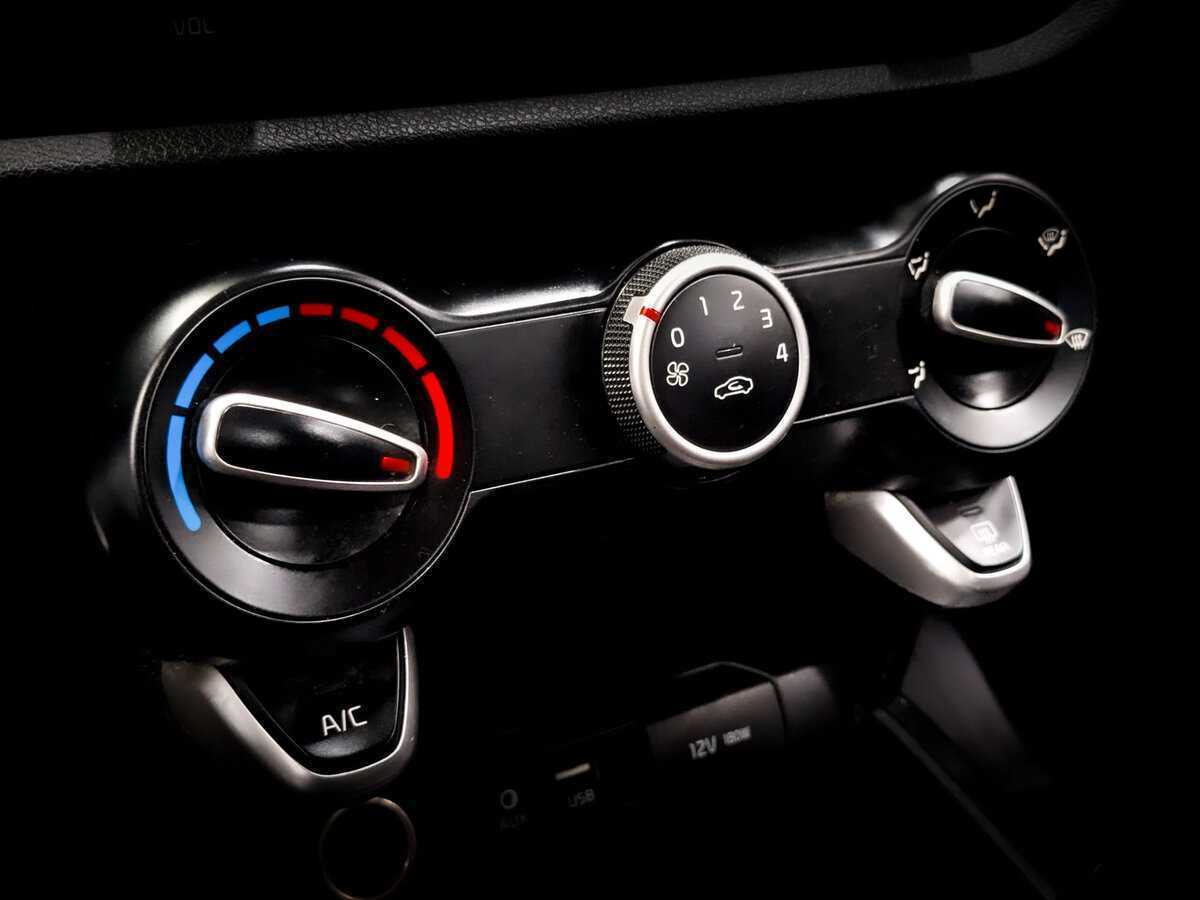 Купить Kia Rio, 2020, 194 211 км.. Фото: #24