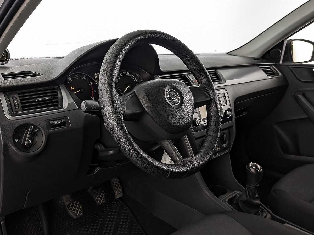 Купить Skoda Rapid, 2017, 209 187 км.. Фото: #14