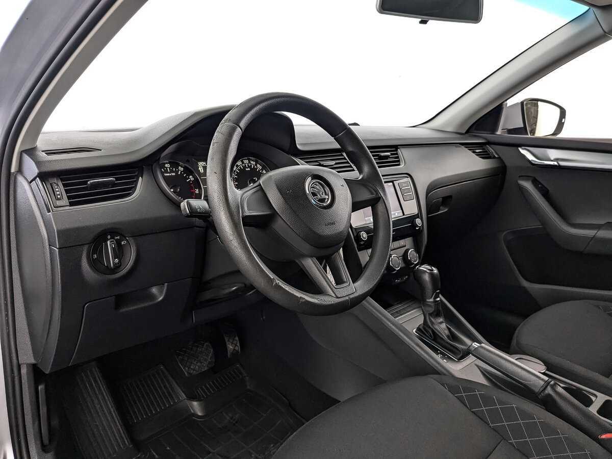 Купить Skoda Octavia, 2017, 165 576 км.. Фото: #10