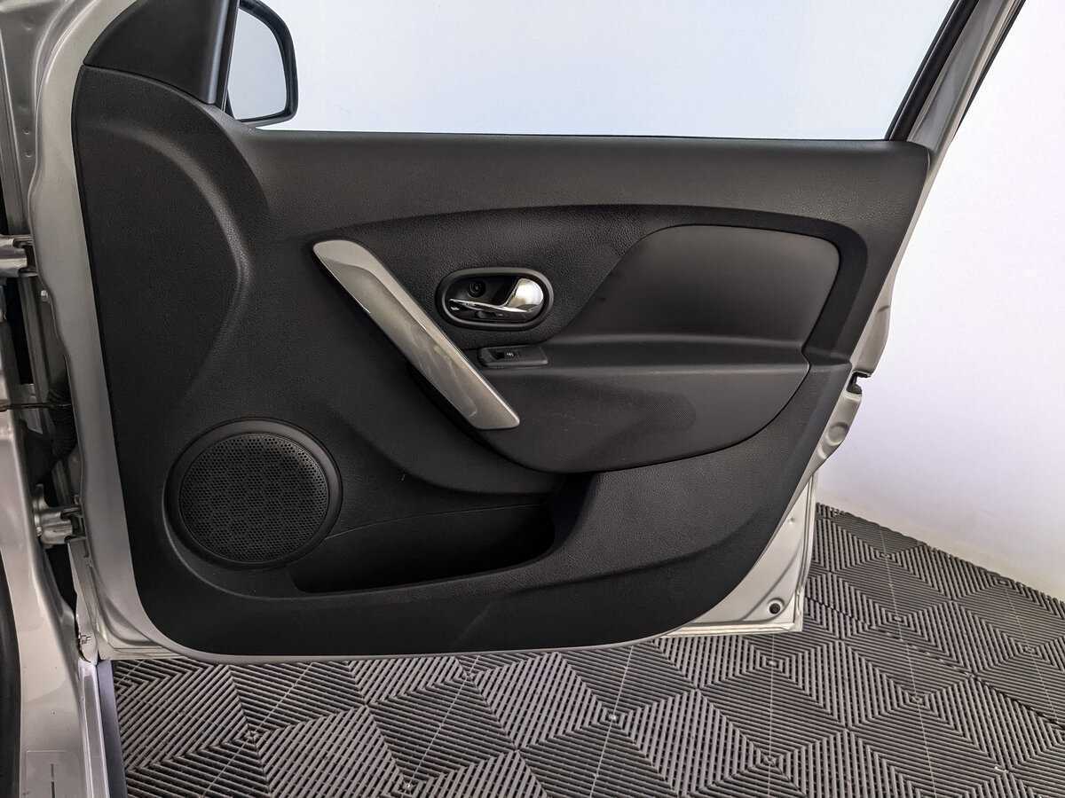 Купить Renault Sandero, 2019, 47 212 км.. Фото: #19