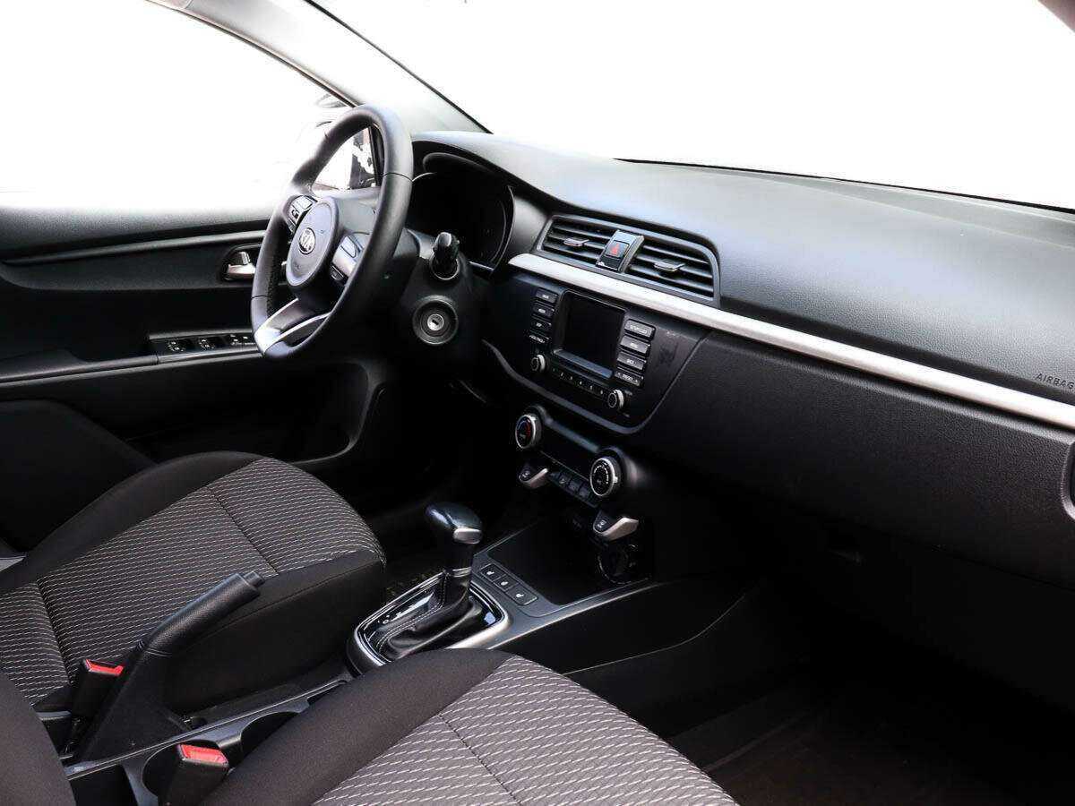 Купить Kia Rio, 2018, 64 773 км.. Фото: #6