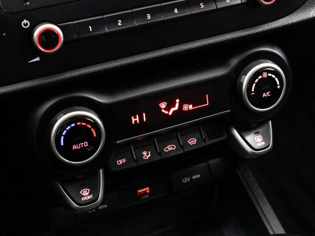 Купить Kia Rio, 2021, 122 226 км.. Фото: #18