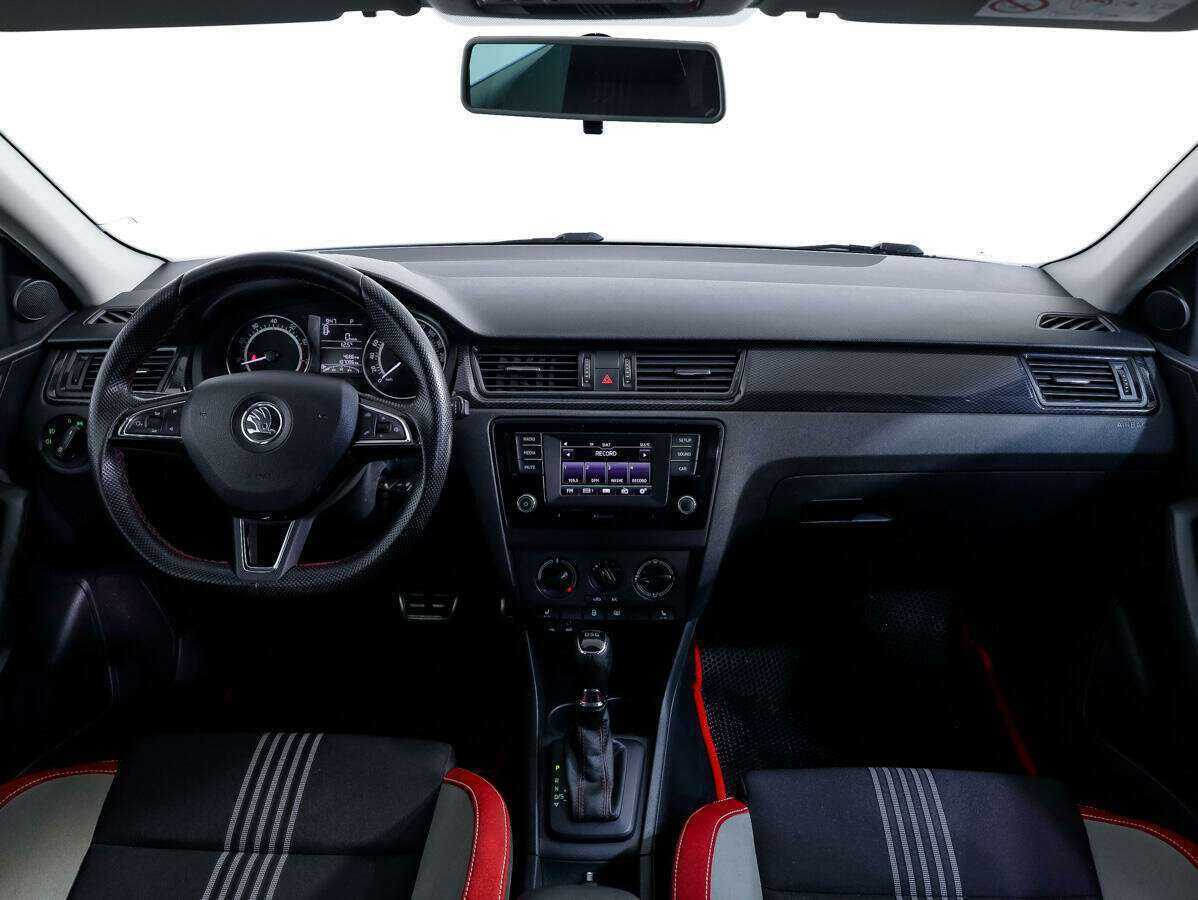 Купить Skoda Rapid, 2015, 107 086 км.. Фото: #9