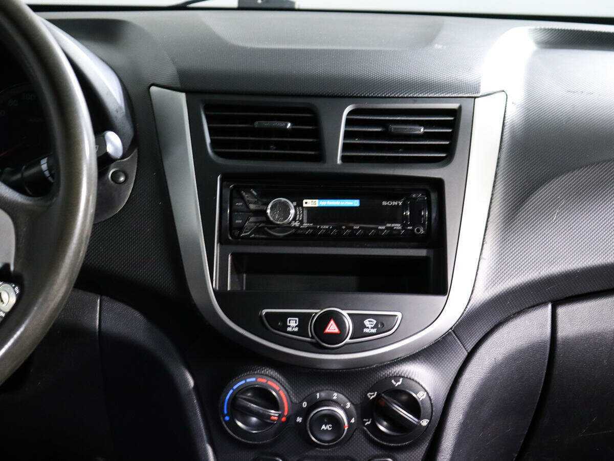 Купить Hyundai Solaris, 2013, 206 565 км.. Фото: #12