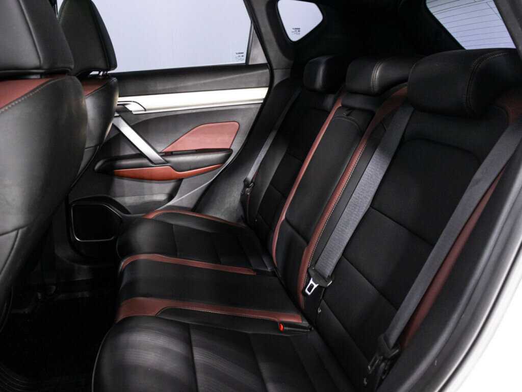 Купить Geely Coolray, 2022, 50 371 км.. Фото: #9